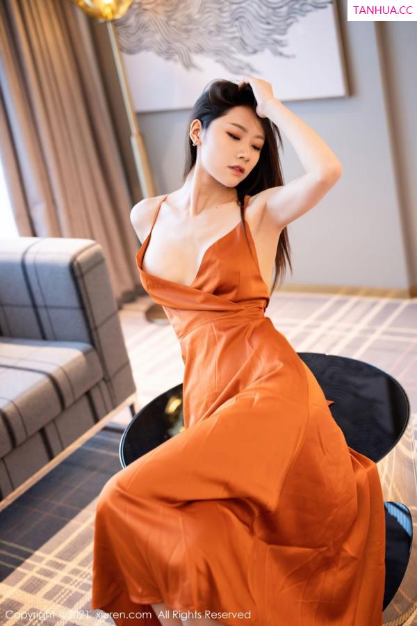 沐青  [XiuRen]高清写真图 2021.11.04 No.4166 方子萱第8张图片
